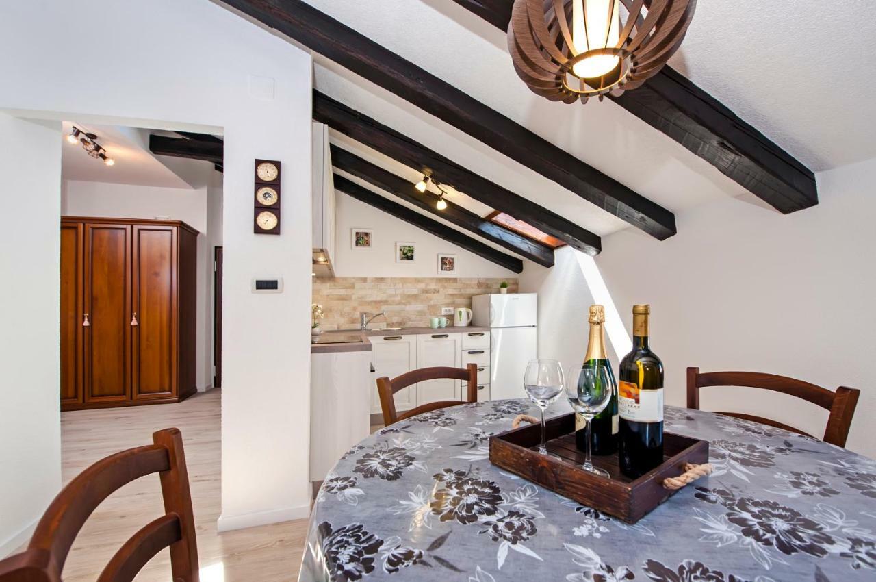 Rovigno Bella Sea View Apartment Zewnętrze zdjęcie