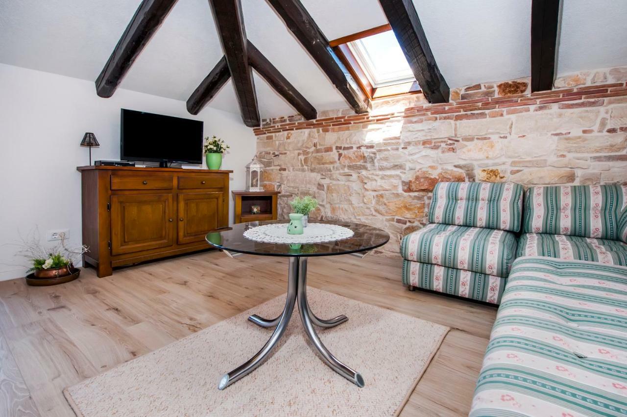 Rovigno Bella Sea View Apartment Zewnętrze zdjęcie
